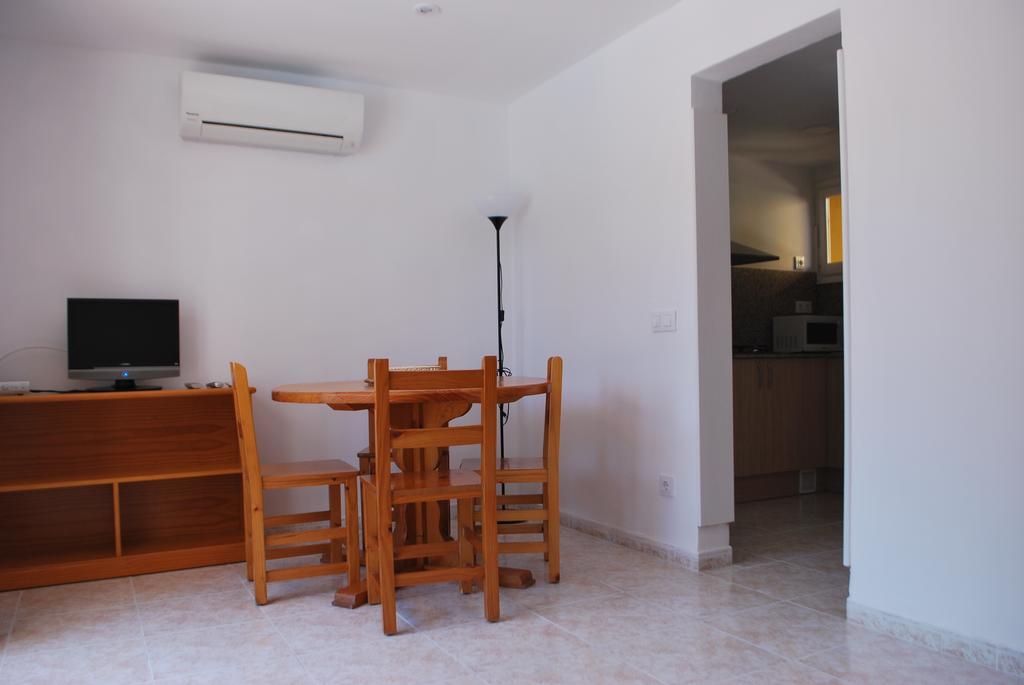 Apartamentos Les Palmeres Platja d'Aro Bagian luar foto