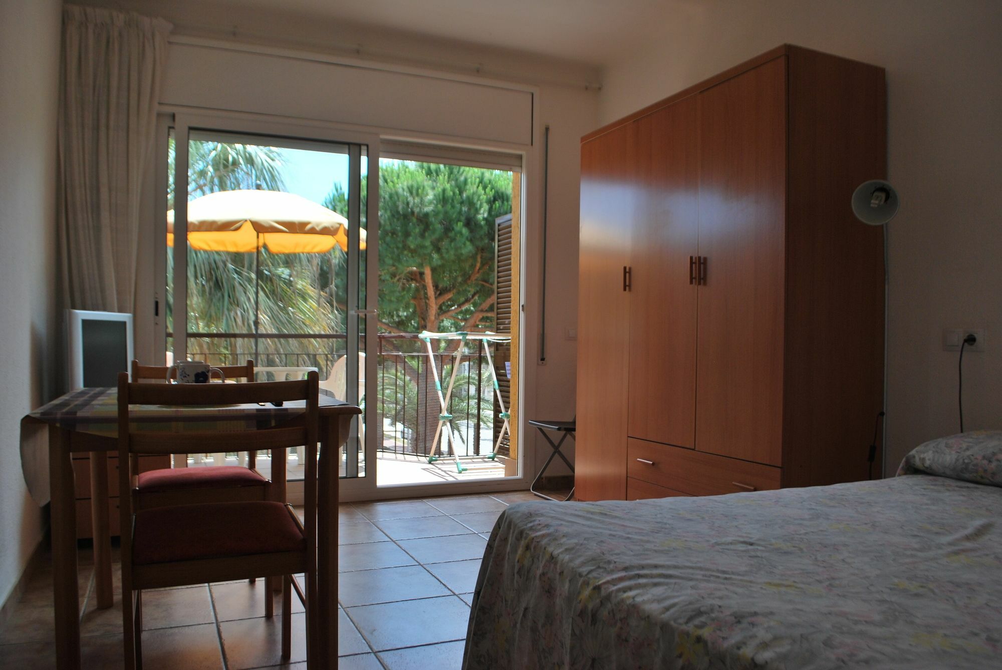 Apartamentos Les Palmeres Platja d'Aro Bagian luar foto